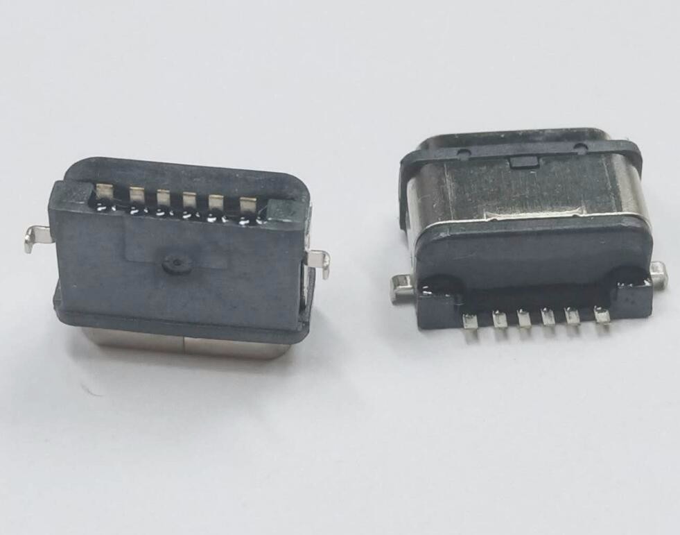 TYPE C6P防水母座 沉板后兩腳 防水等級IP78 帶中夾片 萬次插拔